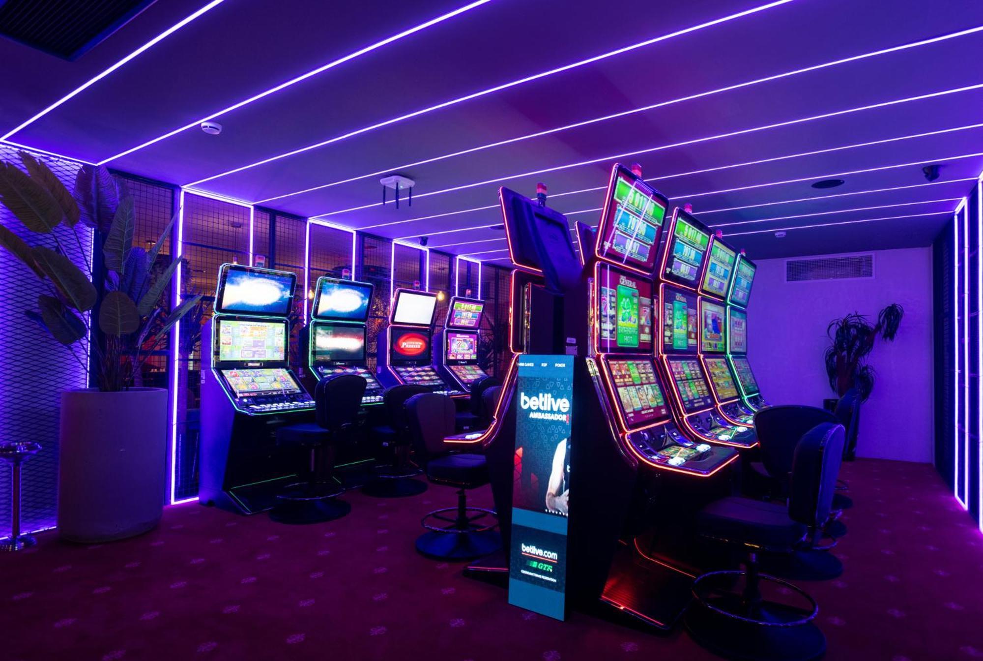 Bet25 Hotel บาทูมิ ภายนอก รูปภาพ