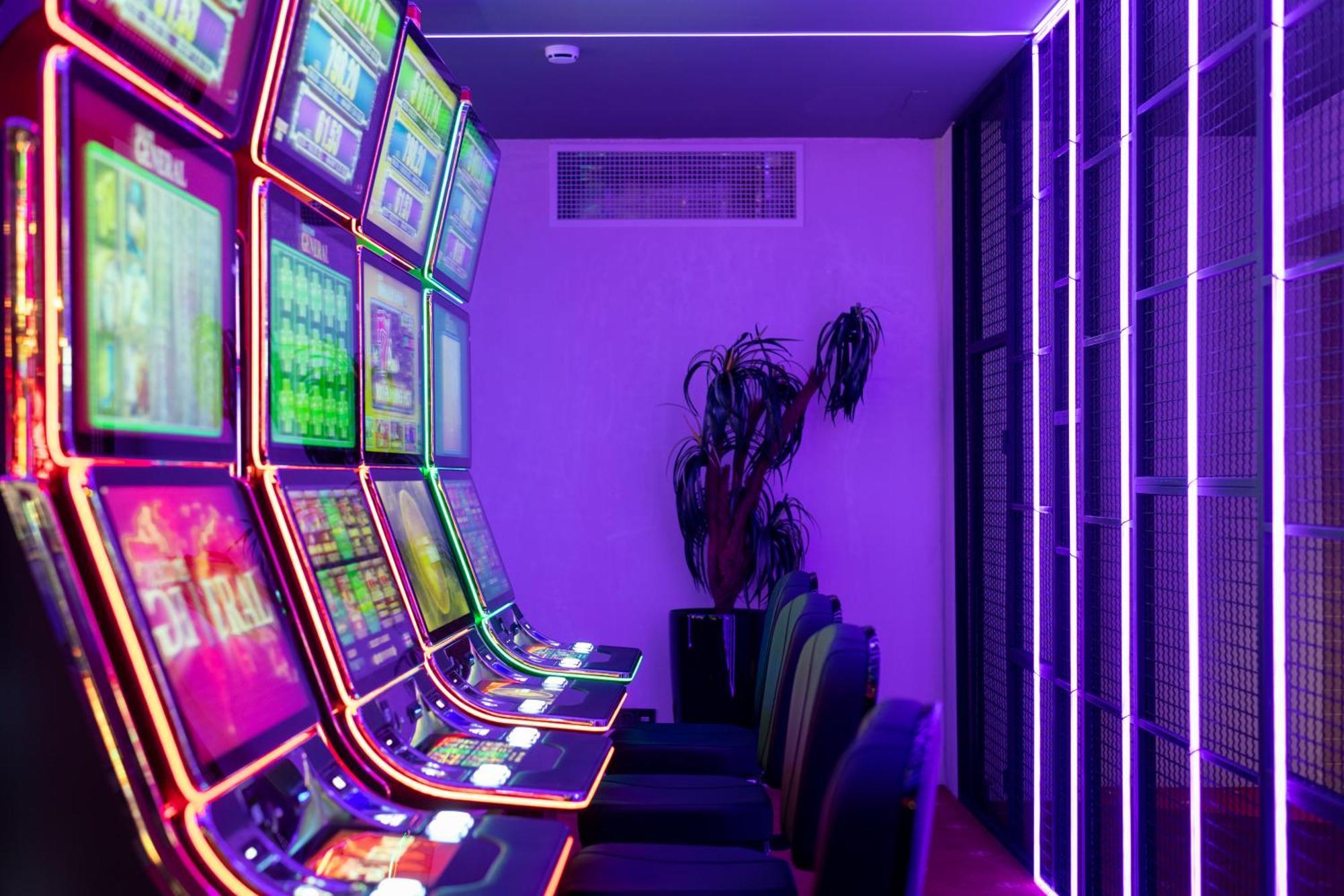 Bet25 Hotel บาทูมิ ภายนอก รูปภาพ