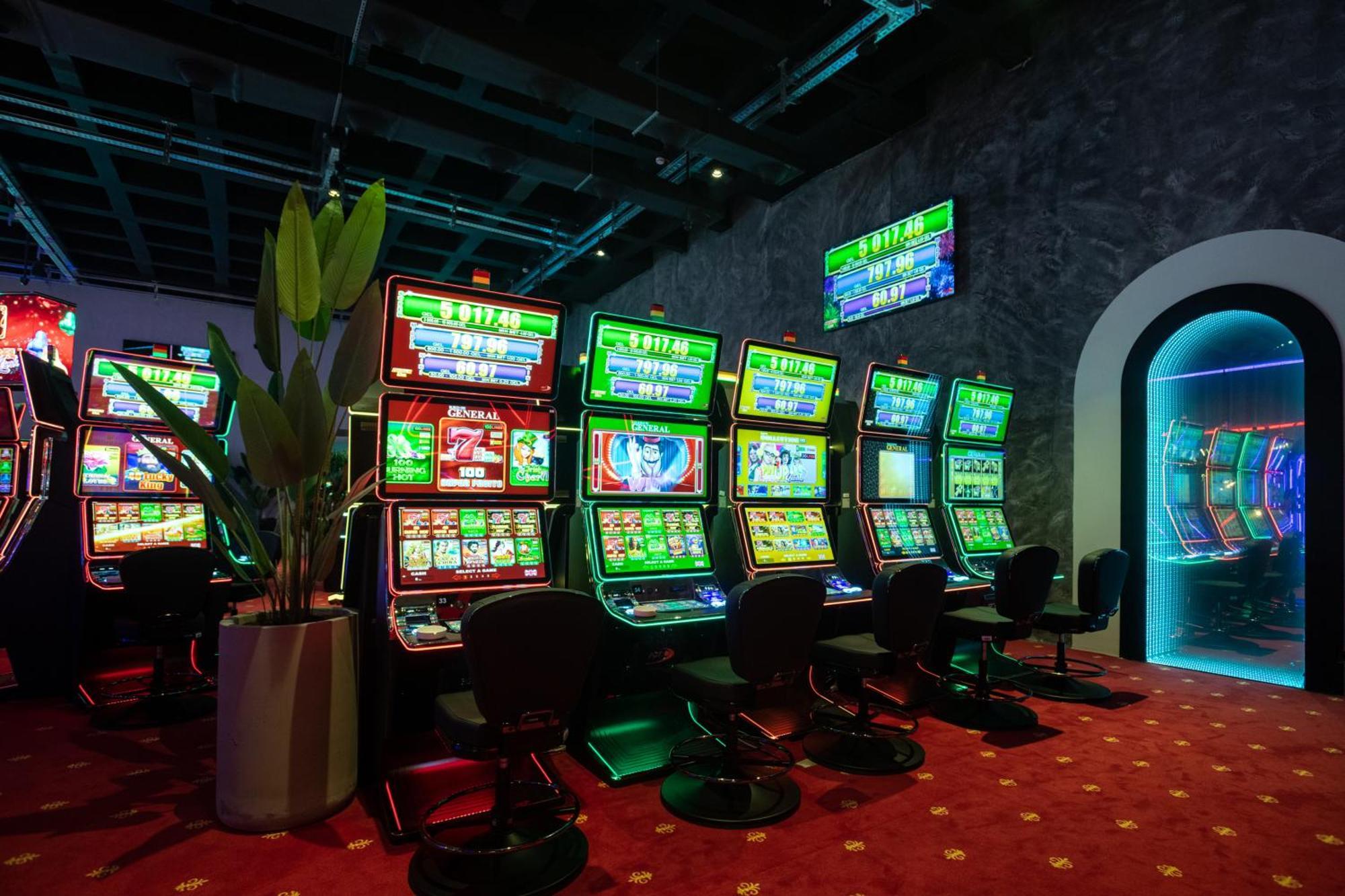Bet25 Hotel บาทูมิ ภายนอก รูปภาพ