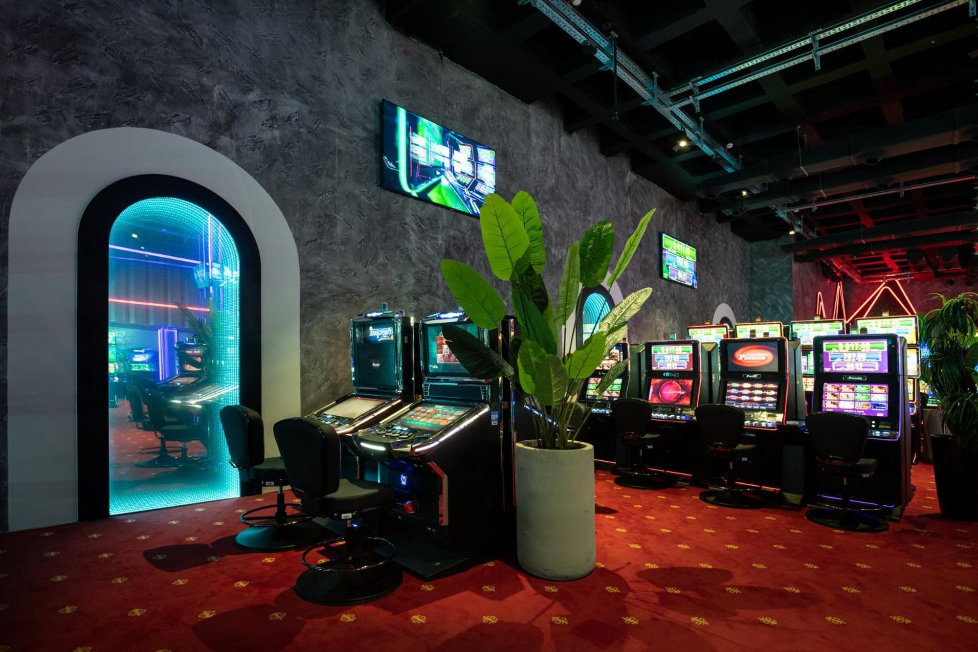 Bet25 Hotel บาทูมิ ภายนอก รูปภาพ